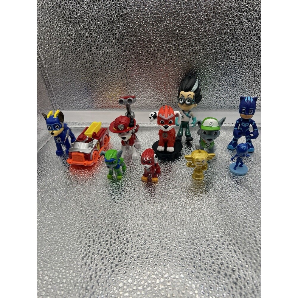 Paw Patrol Mighty Pups Figures And Accessories Lot 11